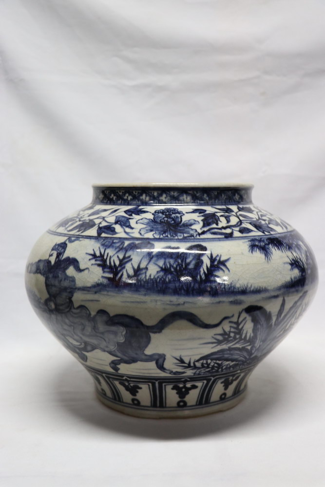 Chinese Old Blue and White Fish and Waterweeds Pattern Porcelain Jar 